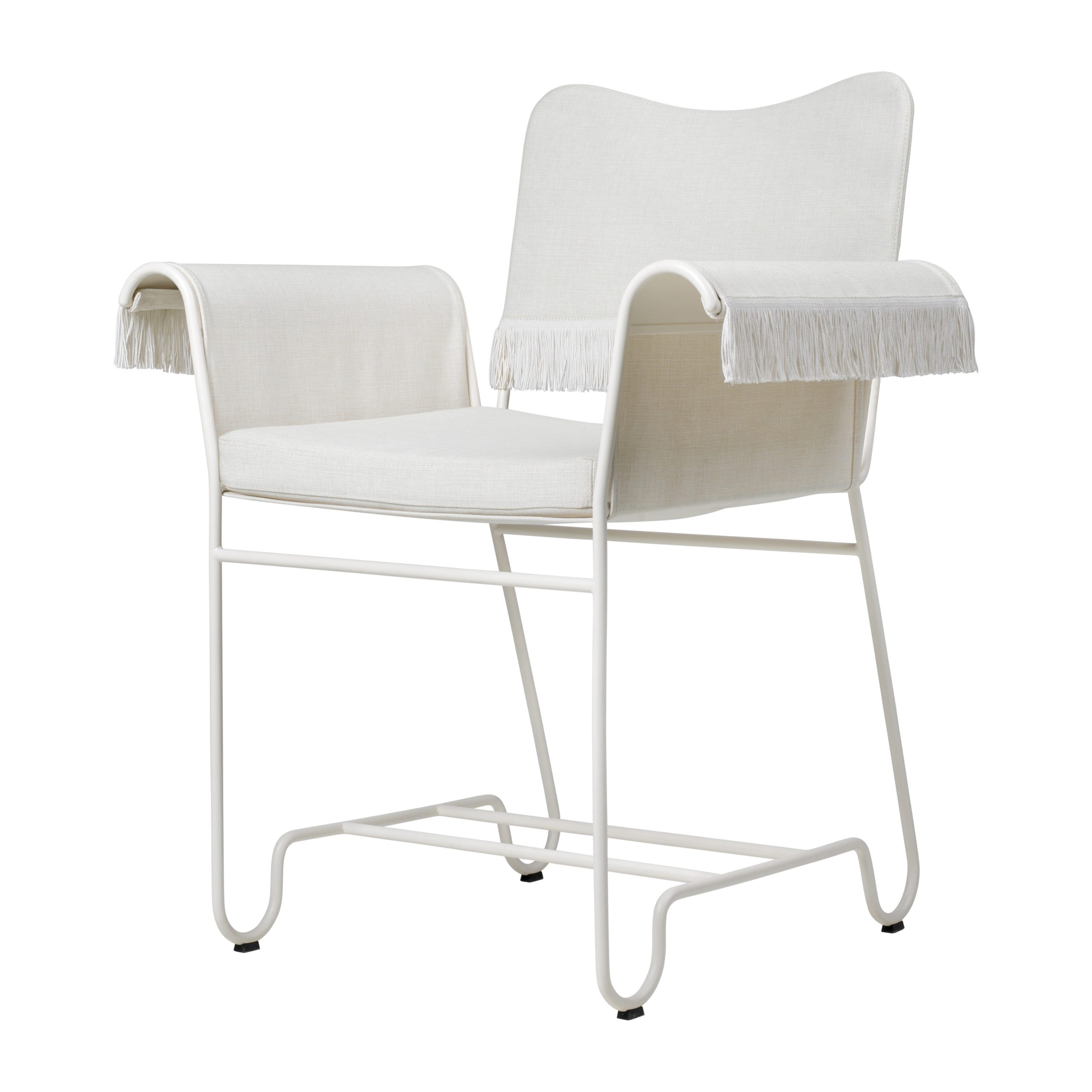 Silla con reposabrazos Tropique con flecos White semi matt-Leslie 06