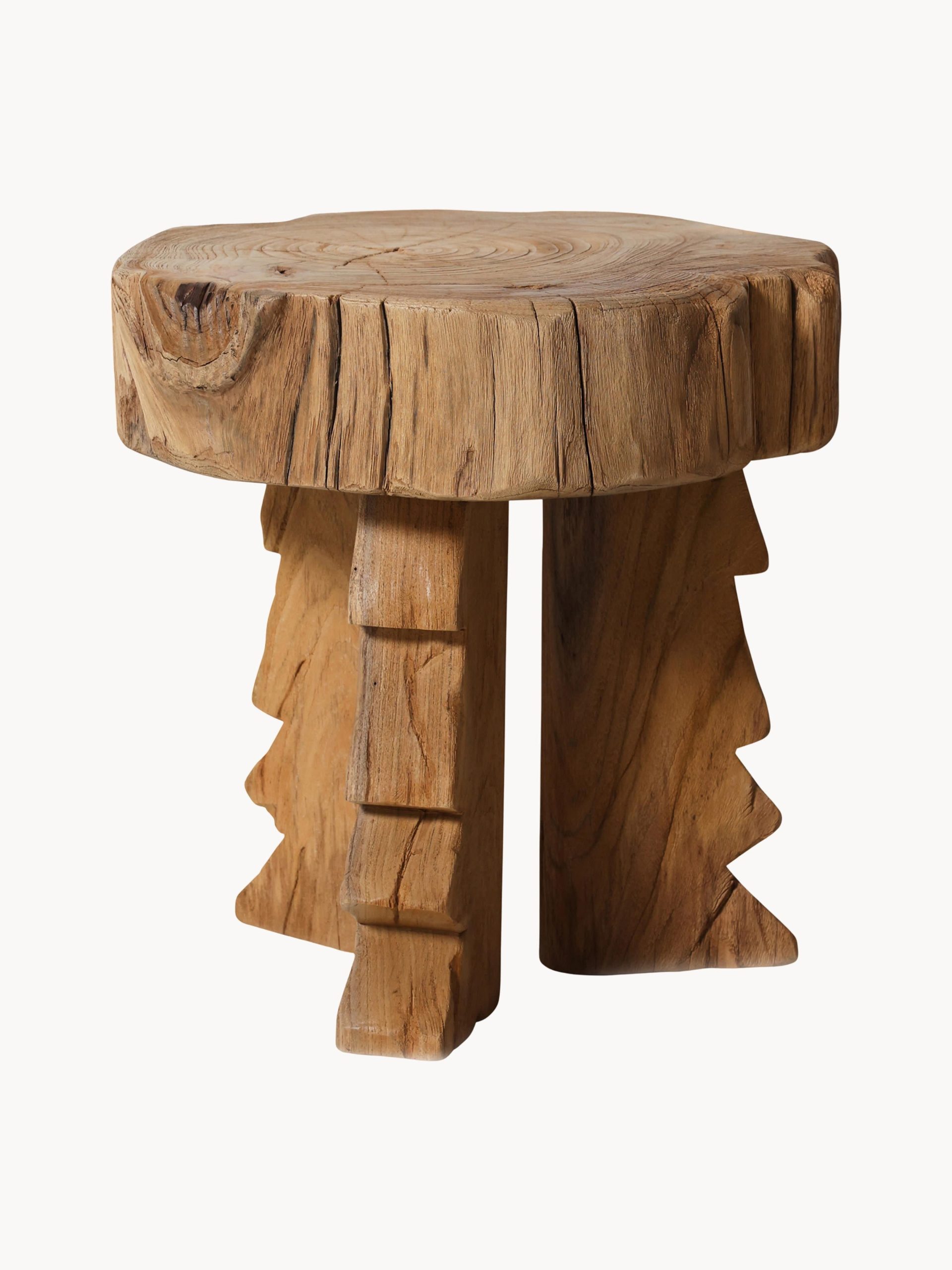 Taburete artesanal de madera de teca Carved