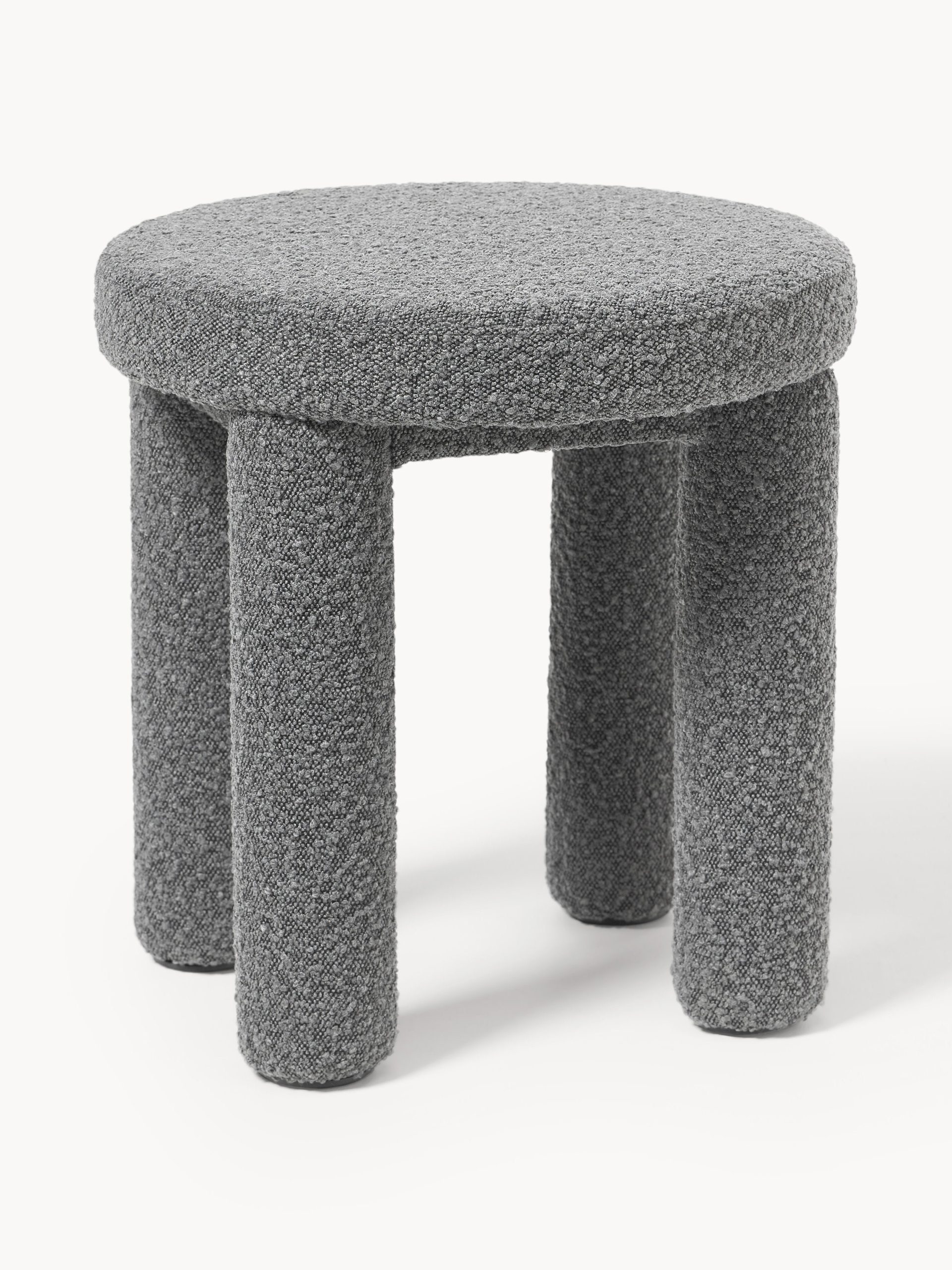 Westwing | Crosby Studios, taburete tapizado en tejido bouclé