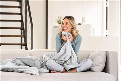 Beurer HD-75 Manta Eléctrica Nordic Grey Green Planet de Tacto Suave, Material Reciclado, Desconexión Automática, Lavable