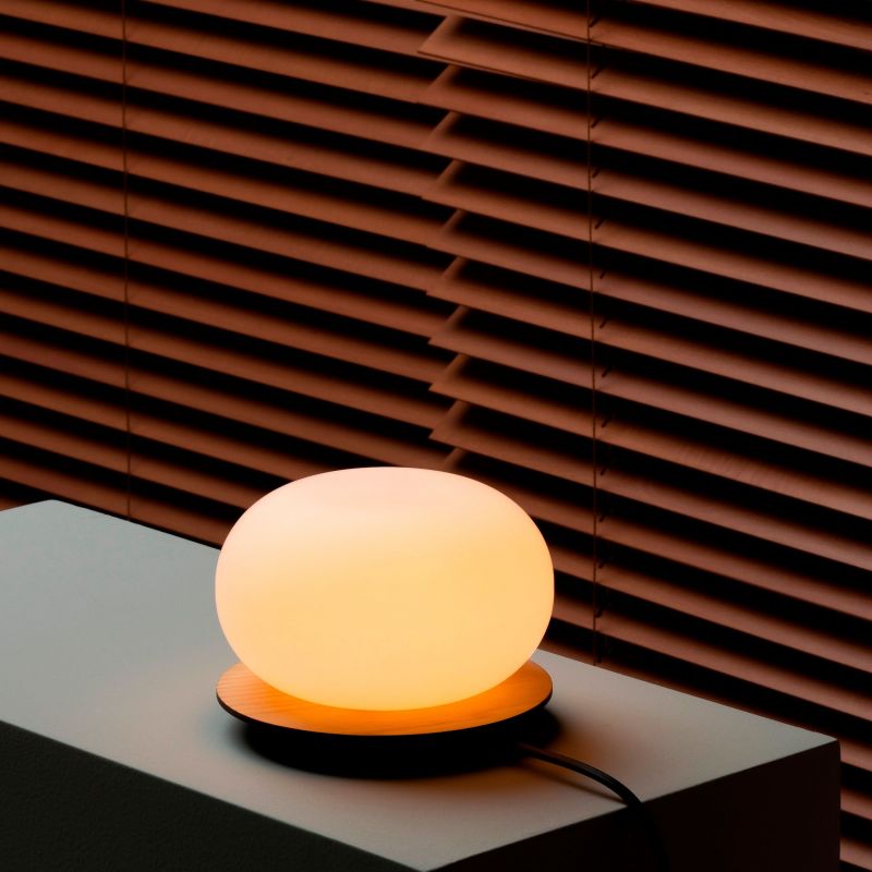 Lámpara de sobremesa Knock