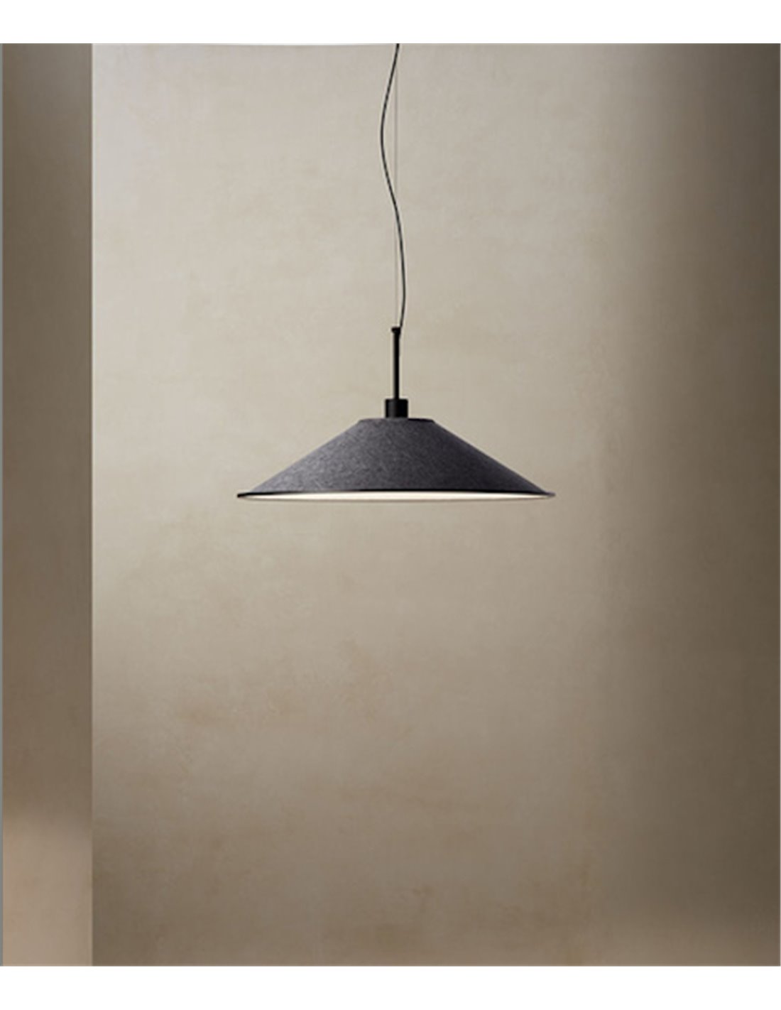 Lámpara de techo Shoemaker - LedsC4 - Lámpara acústica con pantalla cónica de fieltro reciclado