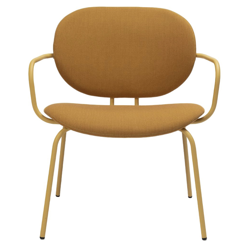 Butaca Hari con brazos tapizada Ondarreta